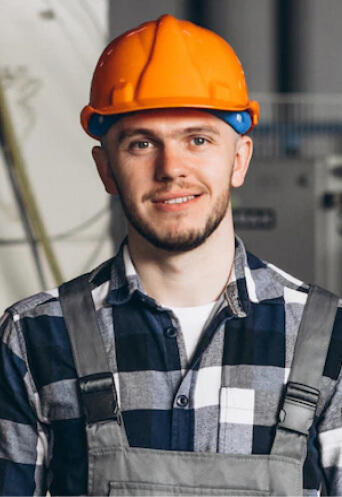 young bearded roofer