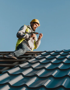 Roof repair from wind damage in Florida