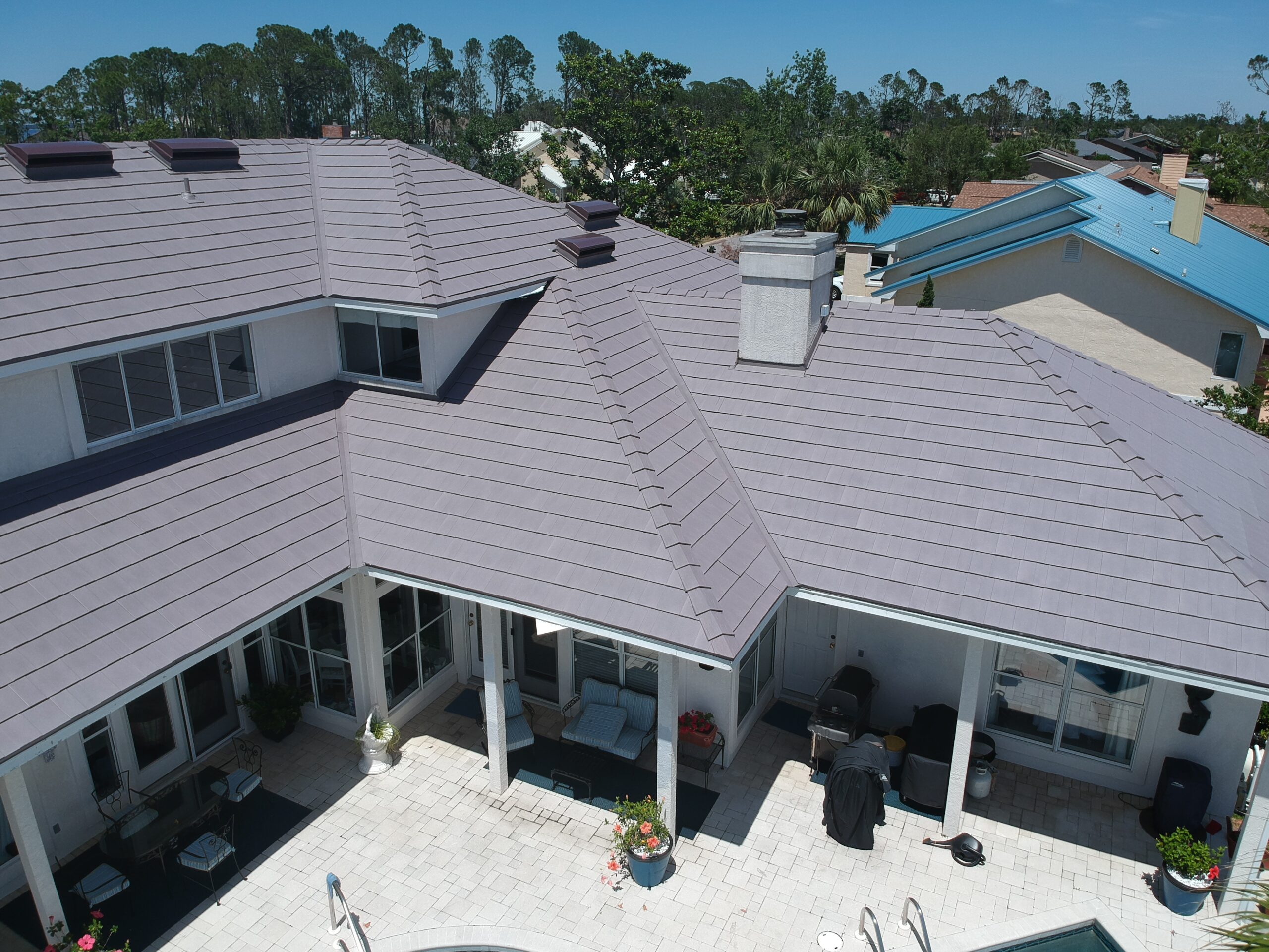 Quality storm damage roof repair Florida